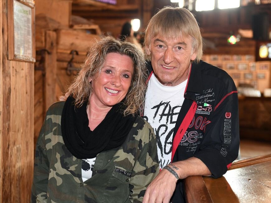 Einen schönen und erholsamen start in die Woche wünschen euch Daniela Alfinito und ihr Vater Bernd Ulrich von den Amigos.😃
