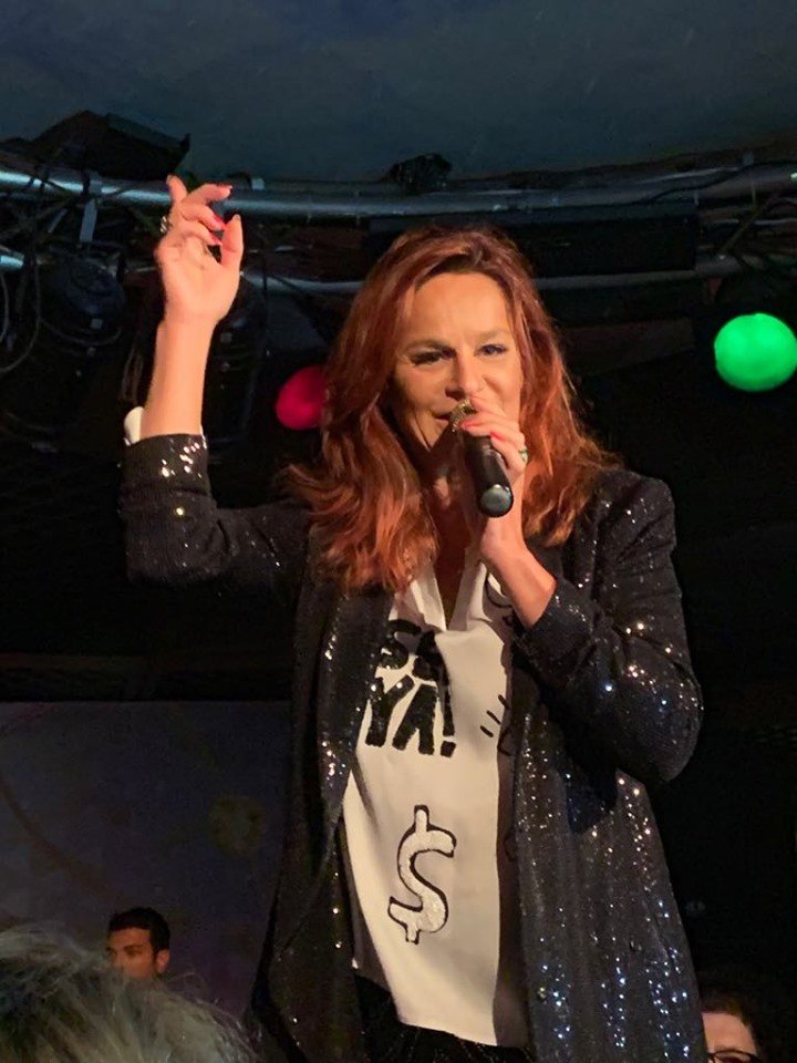 KONZERT IN WOHNZIMMERATMOSPHERE