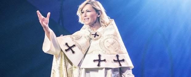 Helene Fischer konnte gestern eine gute Quote einfahren. Sie hat wieder mal Millionen Zuschauer glücklich gemacht und den Kritikern (Nörgler…