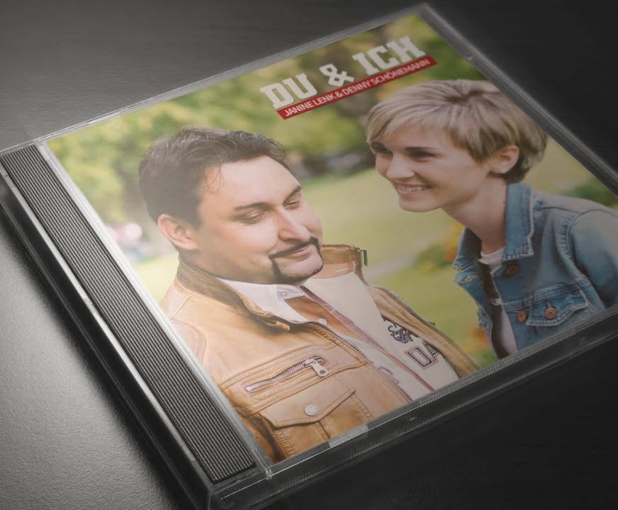 Am 30.10.2020 geht das neue Video von Janine Lenk & Denny Schönemann online. Die Single "Du und ich" erscheint bei Fiesta Records