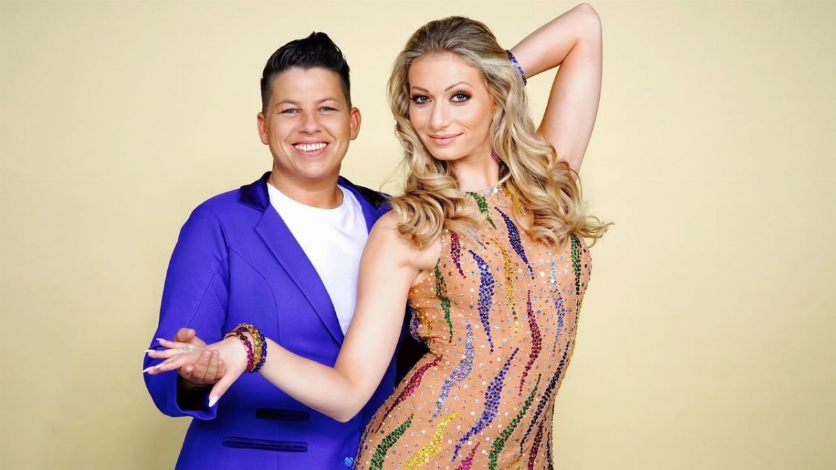 Kerstin Ott ÄTZT GEGEN "LET'S DANCE"-JUROR LLAMBI