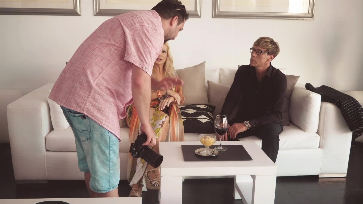Was machen Marianne Cathomen & Hansy Vogt auf der Privatinsel Tagomago in der Nähe von Ibiza? Hier in diesem kurzen Videobeitrag erfahrt Ihr…