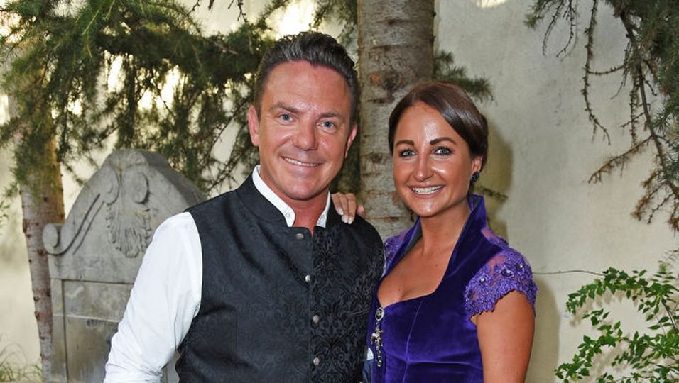 Eva Luginger beendet Gesangskarriere wegen Stefan Mross