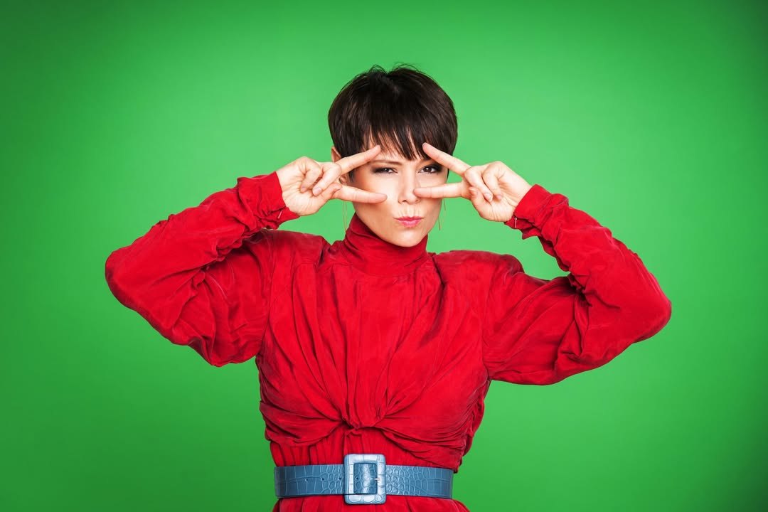Eine coole und tolle Woche wünscht euch Francine Jordi.😀